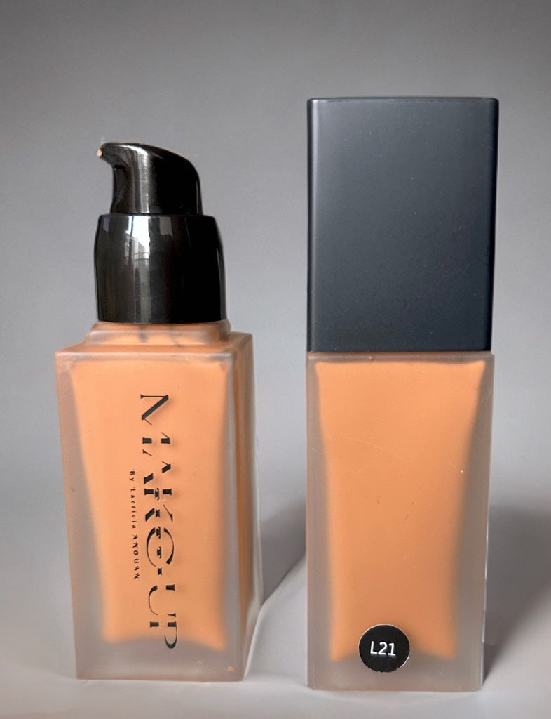 FONT DE TEINT LIQUIDE MATE IMPERMEABLE