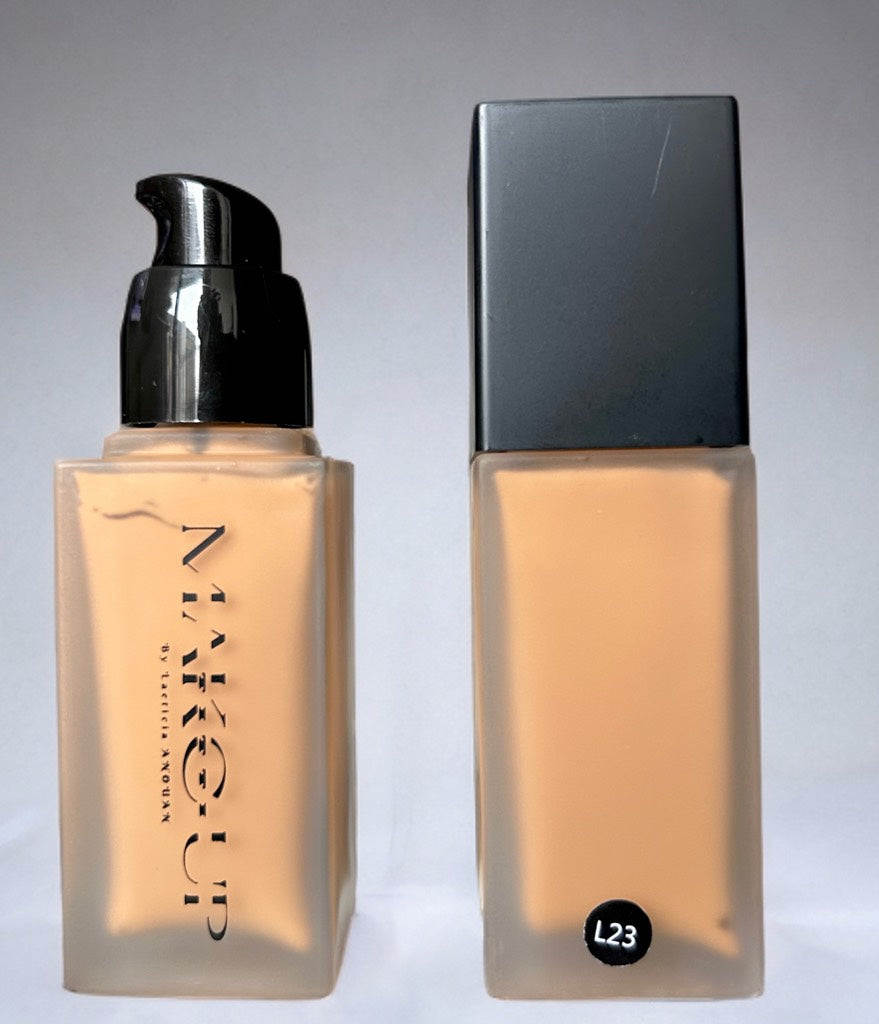 FONT DE TEINT LIQUIDE MATE IMPERMEABLE
